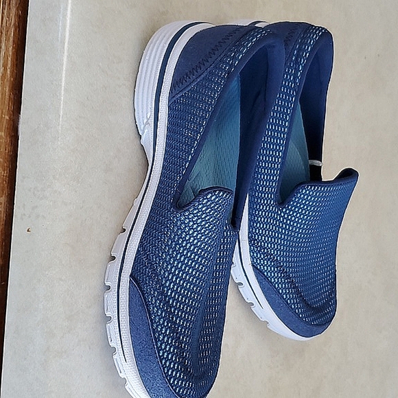 PROPEL shoes - Picture 3 of 7